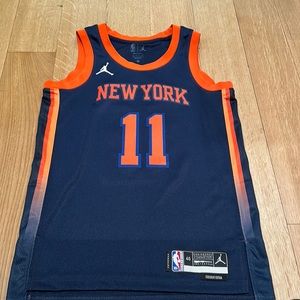 Jalen Brunson New York Knicks statement edition jersey. Size men small(40).
